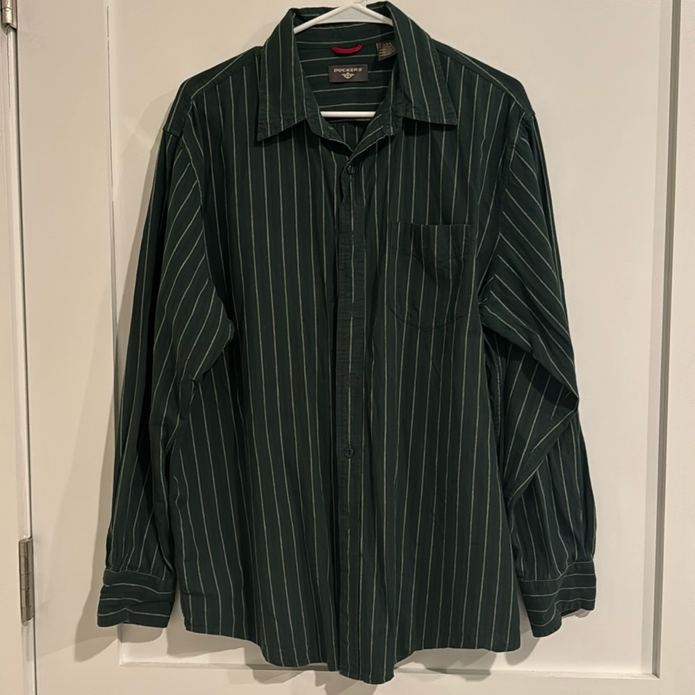Dockers Men’s L Button Down Shirt - Forest Green with White Vertical Stripes